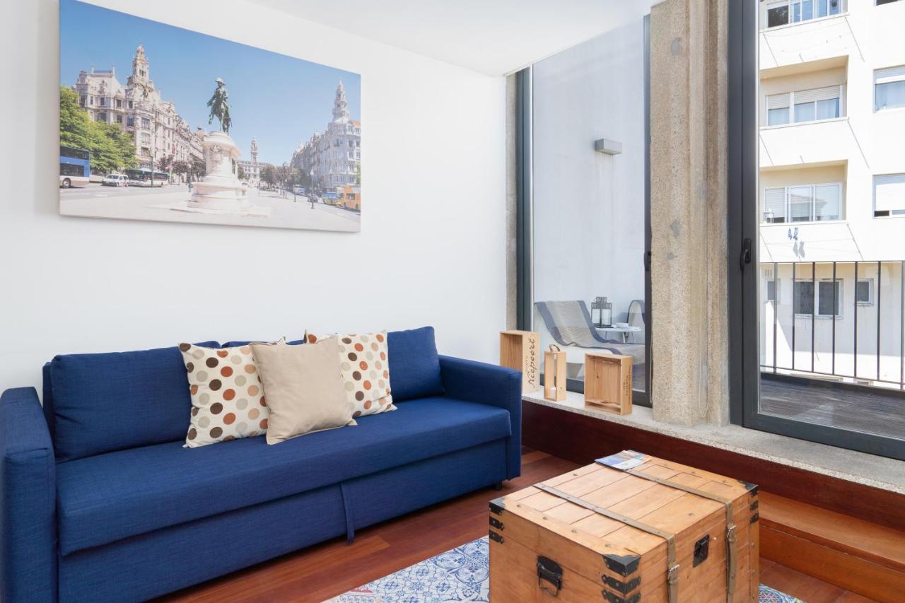 Bright Modern Flats With Balcony - City Center Appartamento Oporto